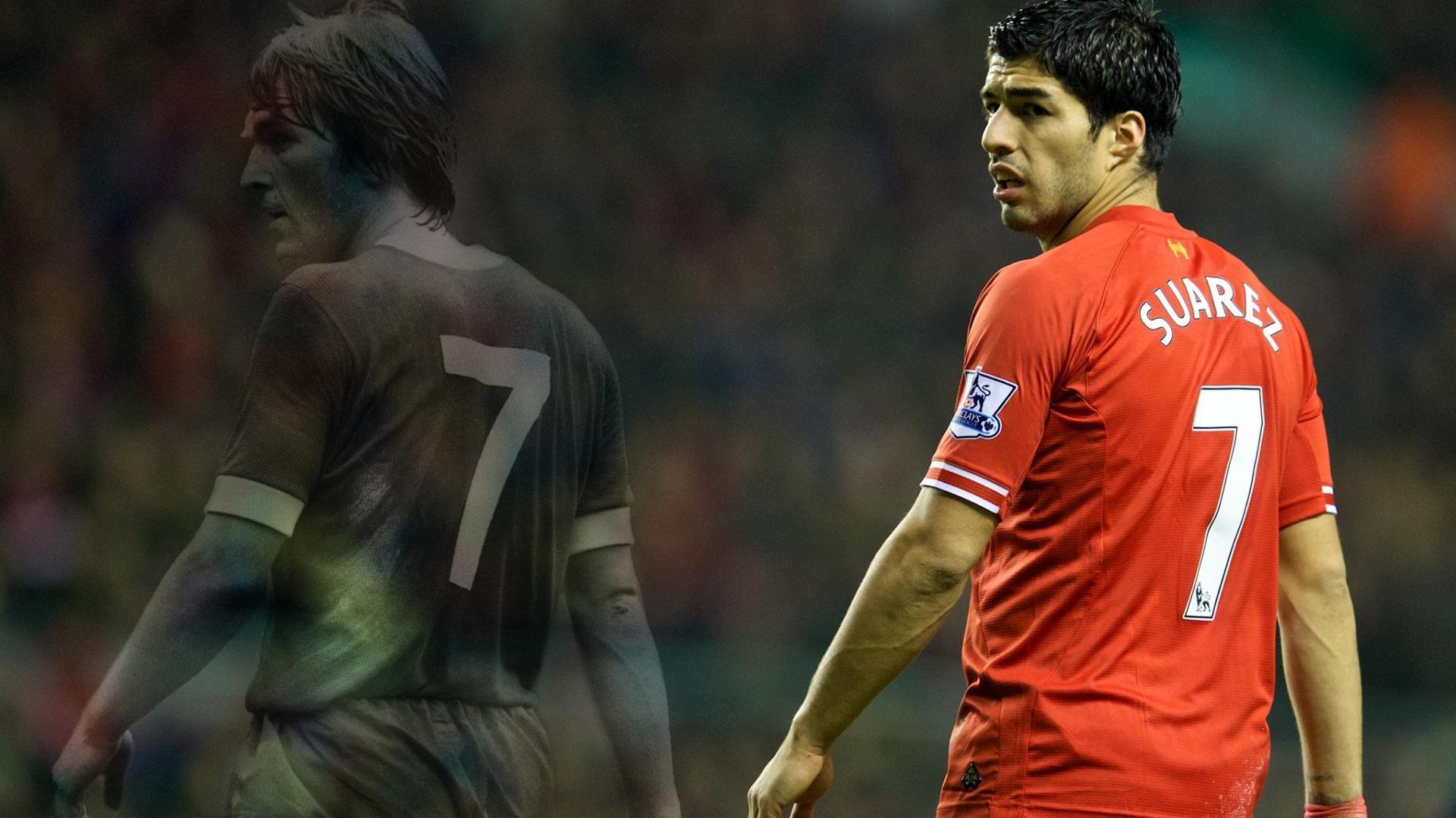 莫伊：全黑队的“前锋霸主”，凭借强力的scrum和防守为球队赢得每一次进攻机会